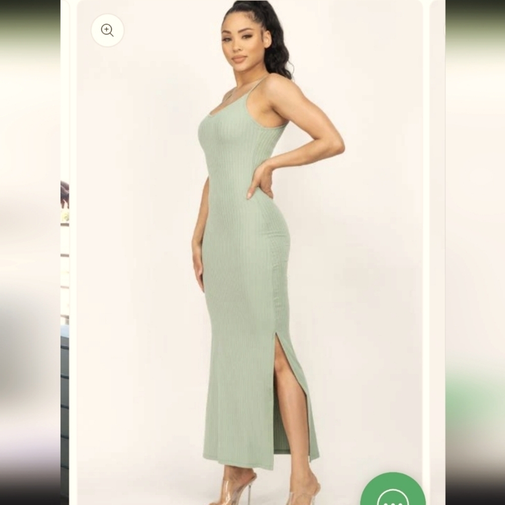 Elegant Green Sleeveless Maxi Dress